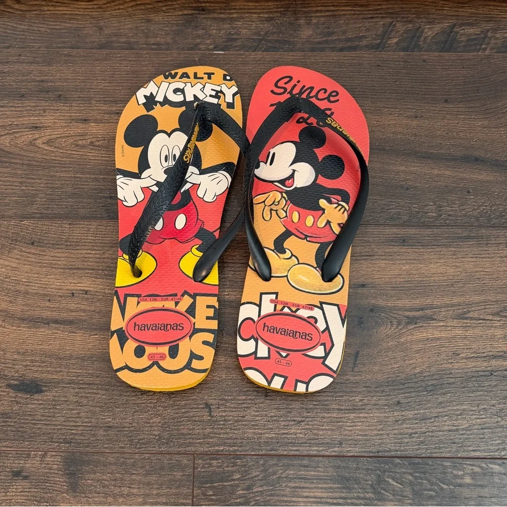Havaiana’s Men’s Disney Mickey Mouse Flip Flops Size 13